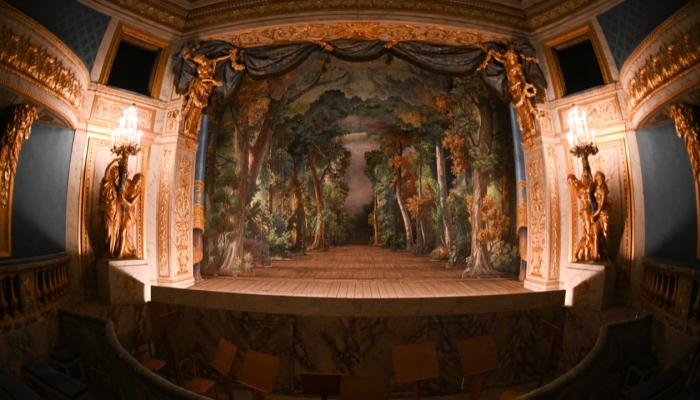 173 155832 marie antoinette theater palace